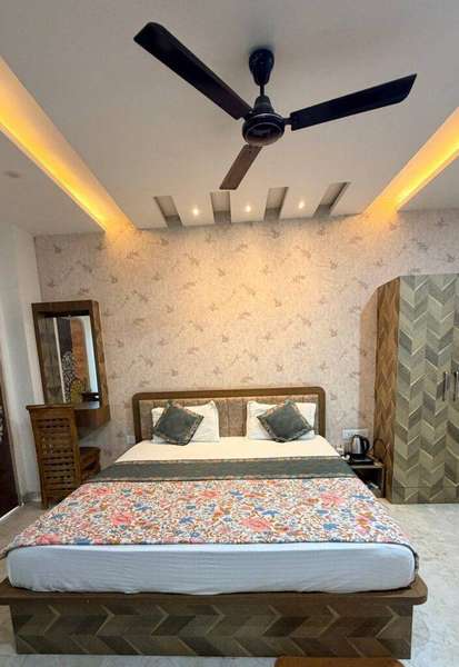 deluxe double bedroom 1