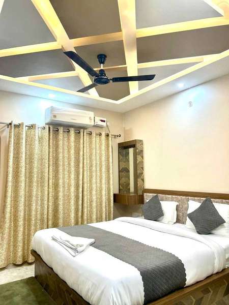 Hotel The Pushpraj Gallery Image