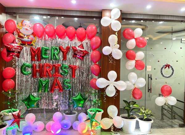 Christmas decorations in the lobby at Hotel The Pushpraj Varanasi